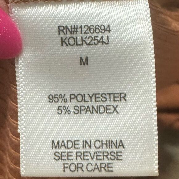 Live To Be Spoiled Knit Tank and Duster Set, Medium - Picture 16 of 16